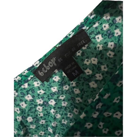 A cute dress by Bebop in size medium - Picture 3 of 6